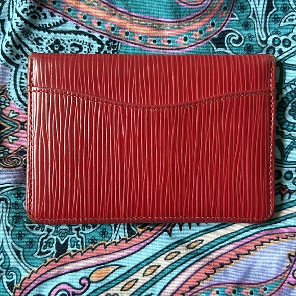 🔥NWOT RED AUTHENTIC LOUIS VUITTON EPI CARD HOLDER SP0066 - Picture 2 of 8